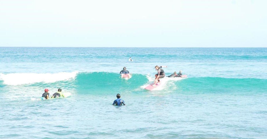 Surf Lessons in Costa Azul 