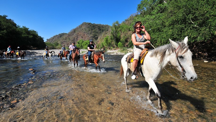Horseback riding Cerro Verde
